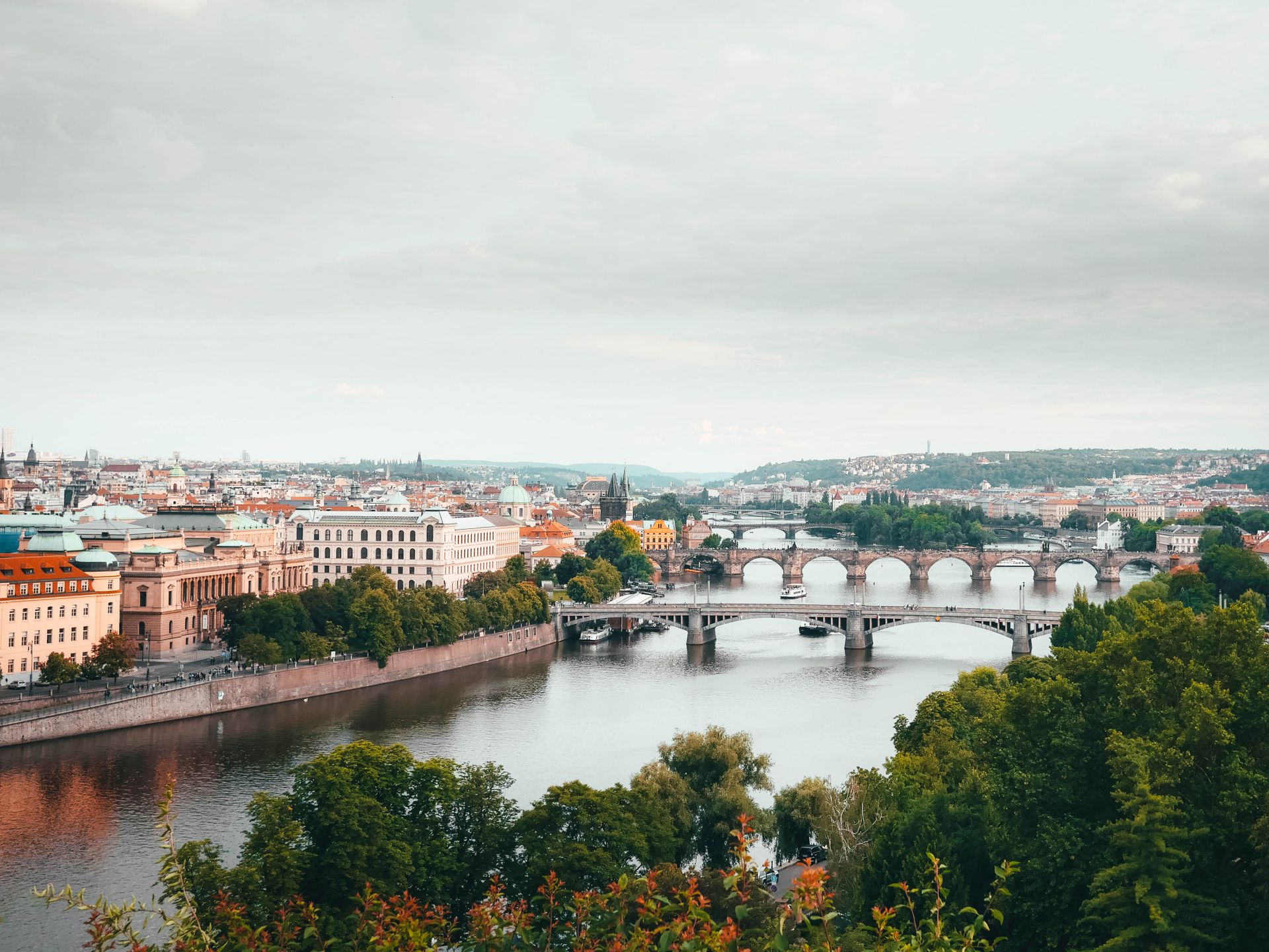 Schengen visa application documents and 90/180 day rule explained
